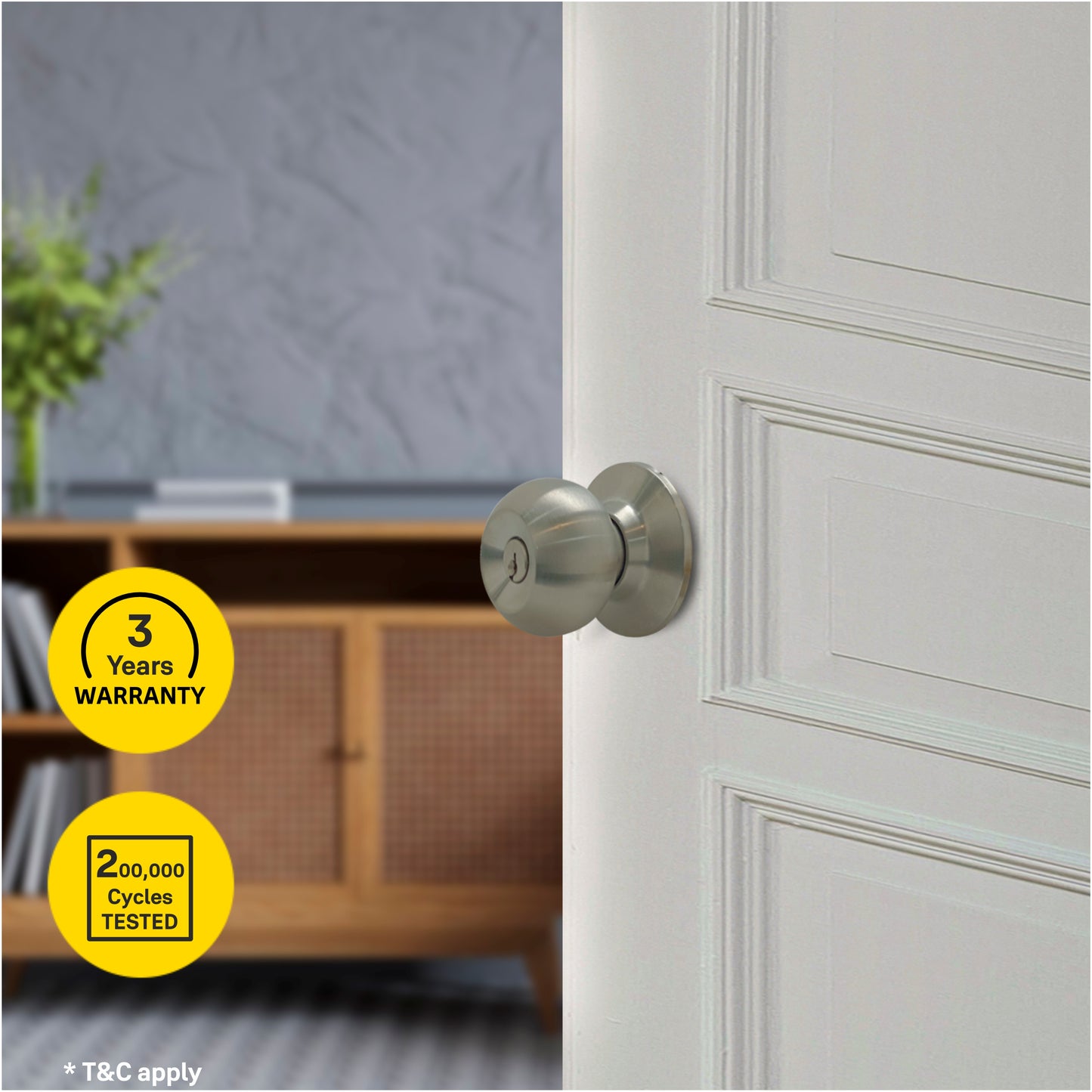 Cylindrical knob lockset for doors