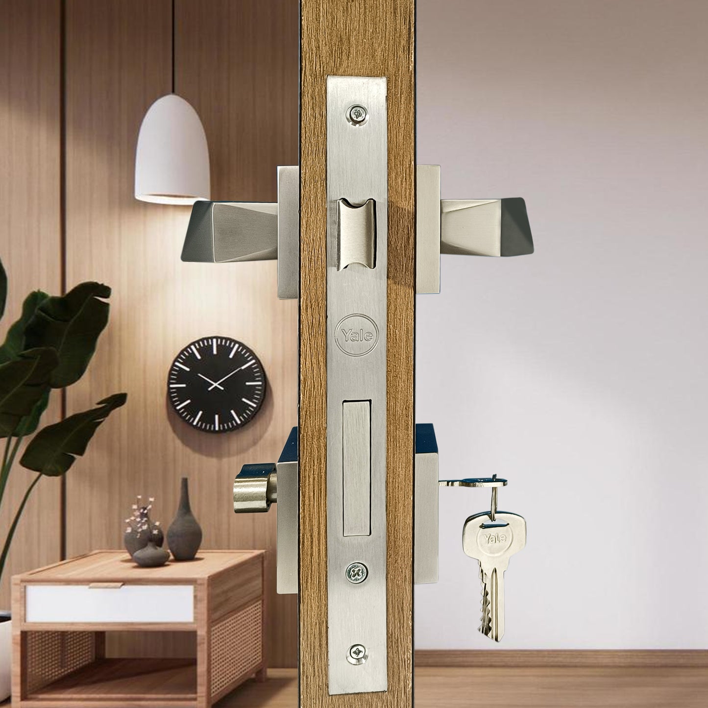 Yale Main door lock and handle set SS finish